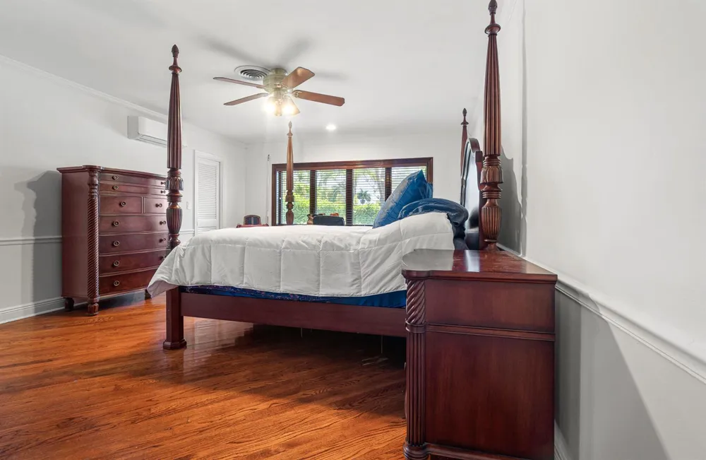 57 Cayuga Road Sea Ranch Lakes, FL 33308