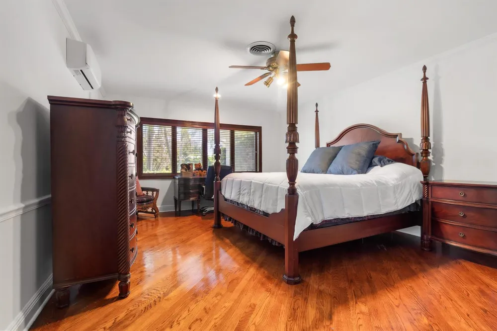 57 Cayuga Road Sea Ranch Lakes, FL 33308