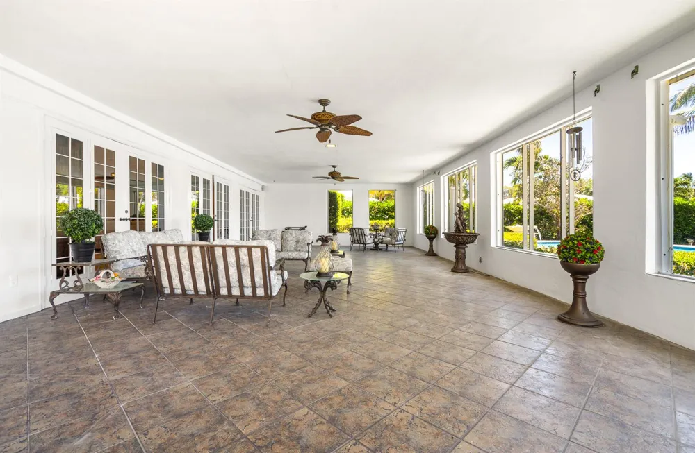 57 Cayuga Road Sea Ranch Lakes, FL 33308