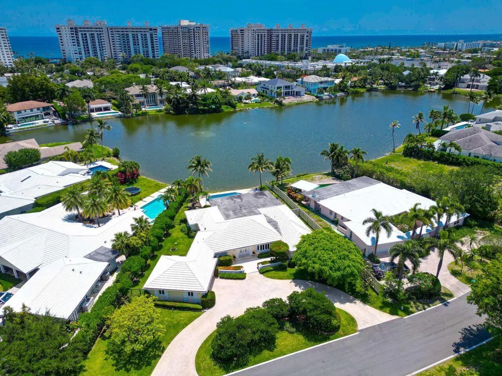 57 Cayuga Road Sea Ranch Lakes, FL 33308