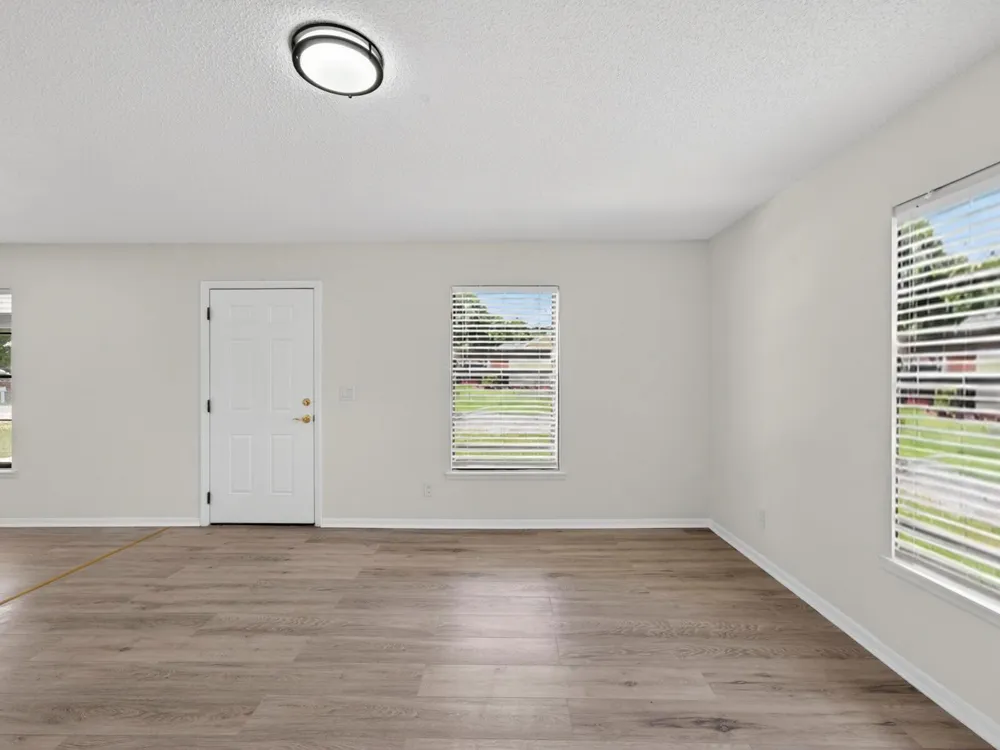 1373 32nd Avenue SW Vero Beach, FL 32968