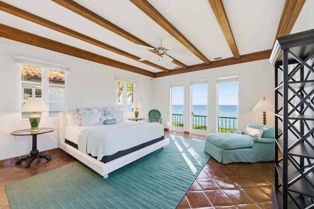 240 Ocean Boulevard Palm Beach, FL 33480