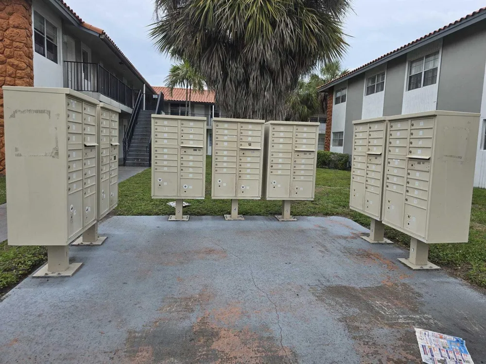1201 SW 52nd Avenue #202-2 North Lauderdale, FL 33068