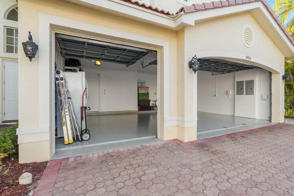 19434 Estuary Drive Boca Raton, FL 33498