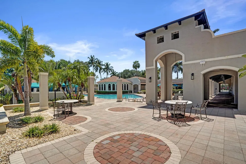 19434 Estuary Drive Boca Raton, FL 33498