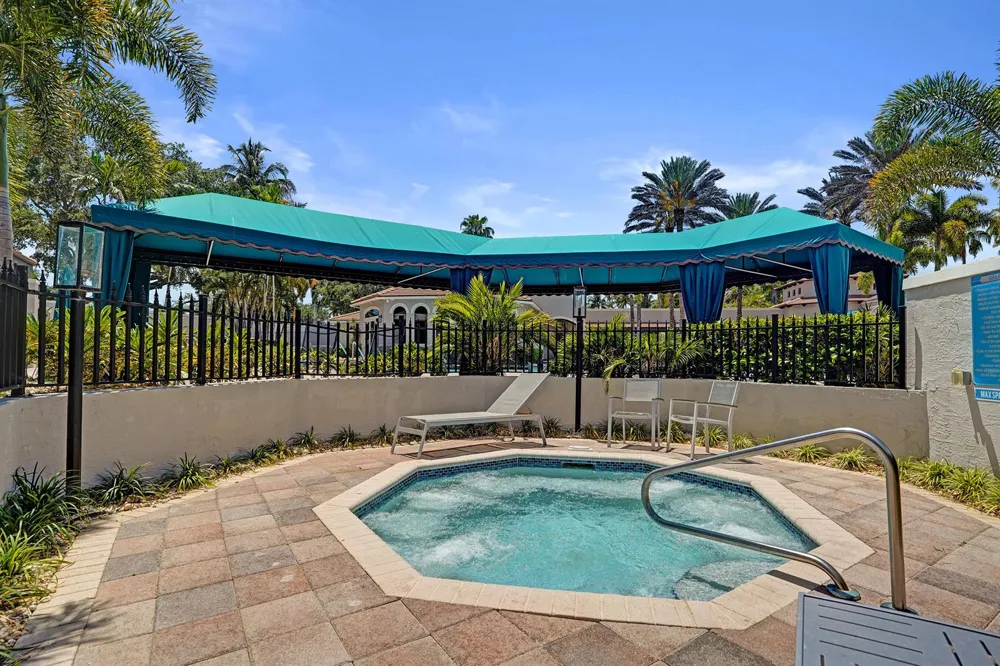 19434 Estuary Drive Boca Raton, FL 33498