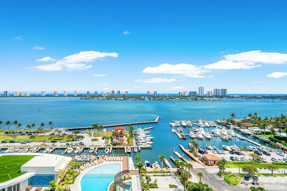220 Lake Shore Drive #1508 Lake Park, FL 33403