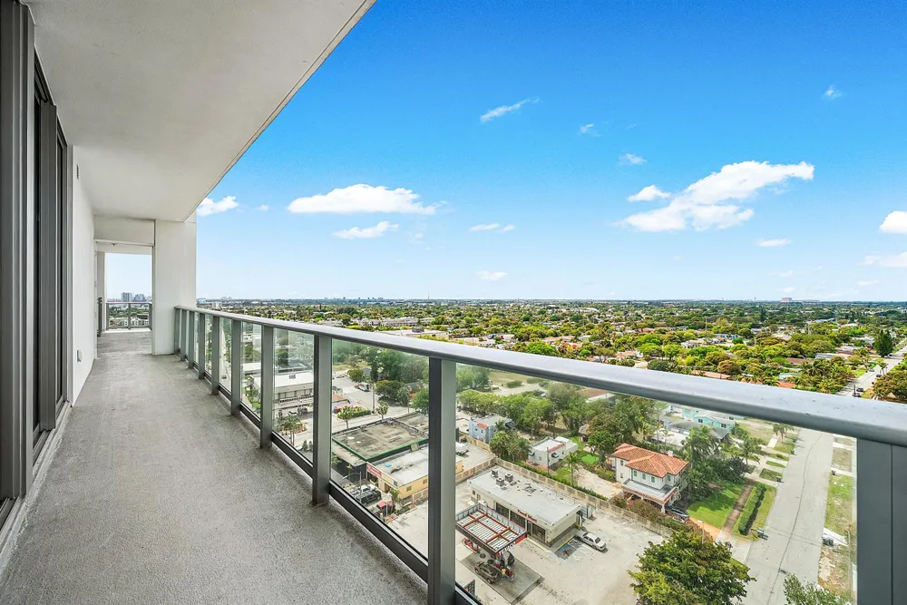 220 Lake Shore Drive #1508 Lake Park, FL 33403