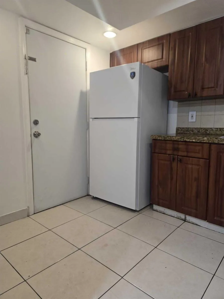 1201 SW 52nd Avenue #202-2 North Lauderdale, FL 33068
