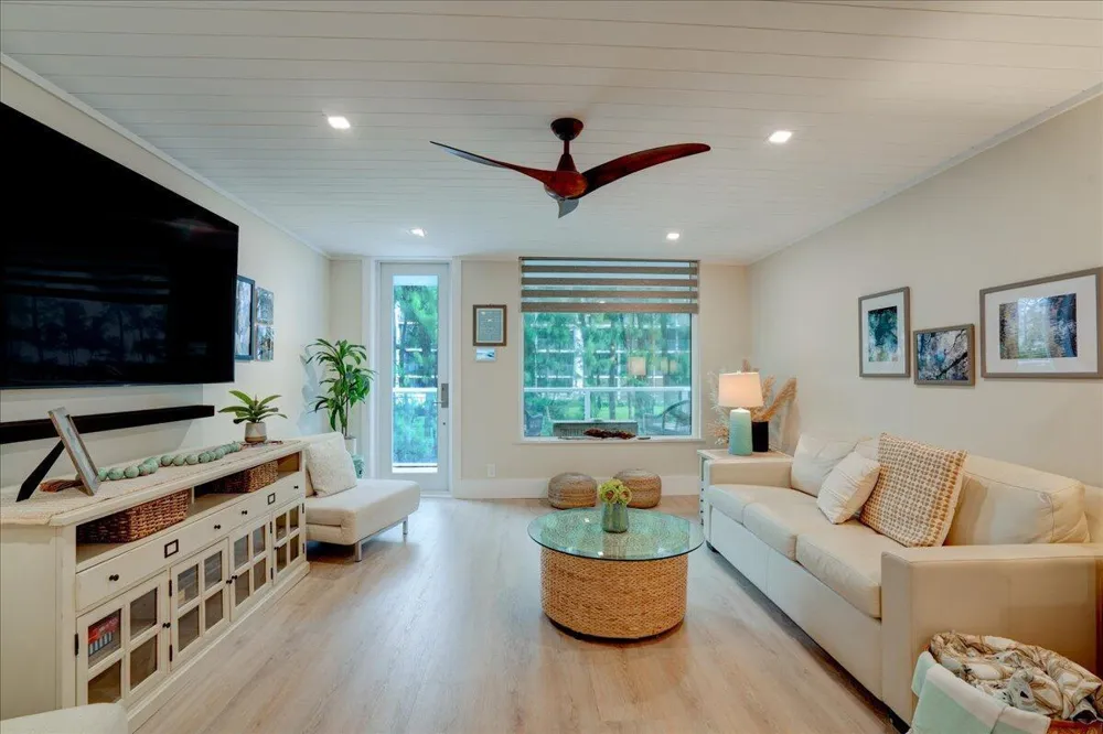 3450 S Ocean Boulevard #102 Palm Beach, FL 33480