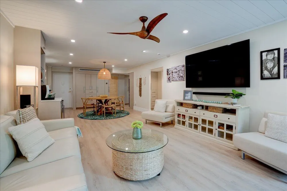 3450 S Ocean Boulevard #102 Palm Beach, FL 33480