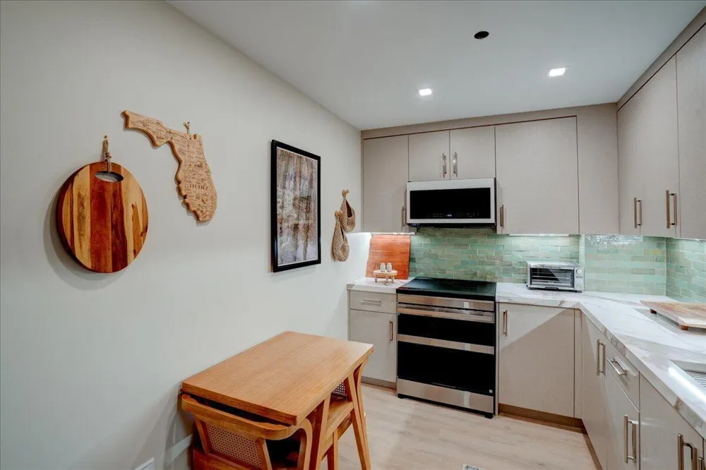 3450 S Ocean Boulevard #102 Palm Beach, FL 33480
