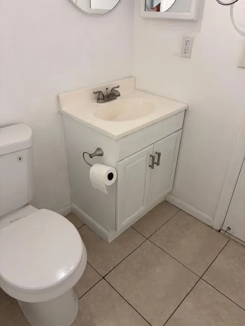 5661 Riverside Drive #203b7 Coral Springs, FL 33067