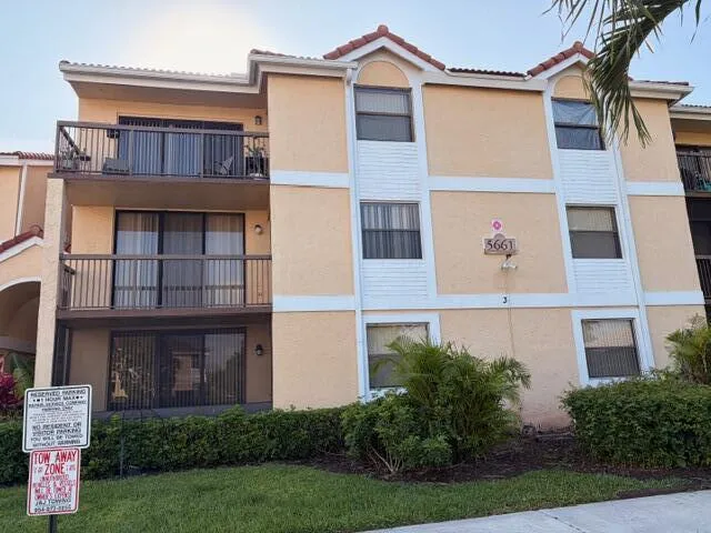 5661 Riverside Drive #203b7 Coral Springs, FL 33067