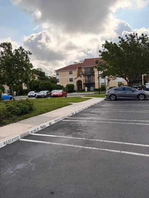 5661 Riverside Drive #203b7 Coral Springs, FL 33067