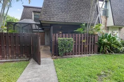 2561 NW 99th Avenue Coral Springs, FL 33065