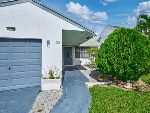 57 Peachtree Place