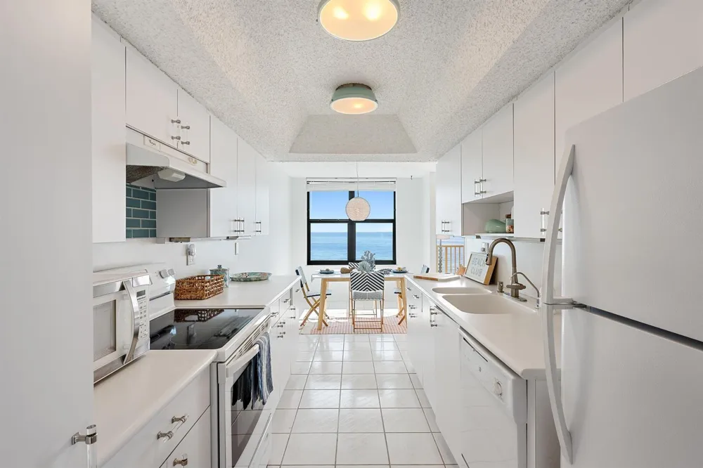 5480 Ocean Drive #A5b Singer Island, FL 33404