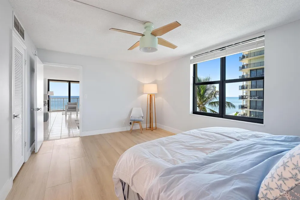 5480 Ocean Drive #A5b Singer Island, FL 33404