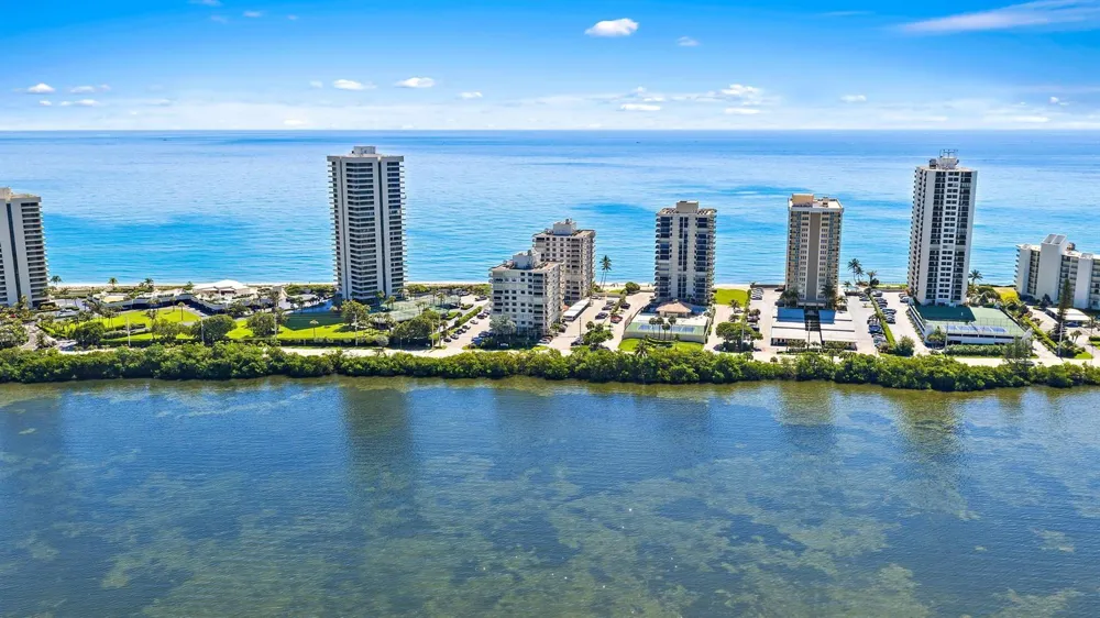 5480 Ocean Drive #A5b Singer Island, FL 33404