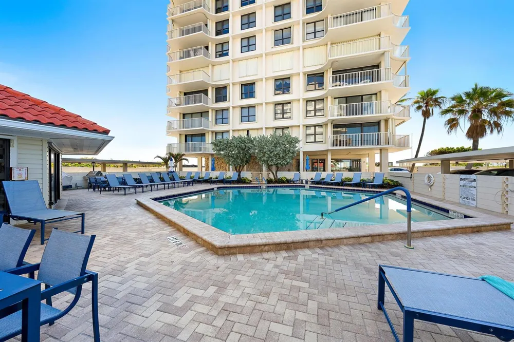 5480 Ocean Drive #A5b Singer Island, FL 33404
