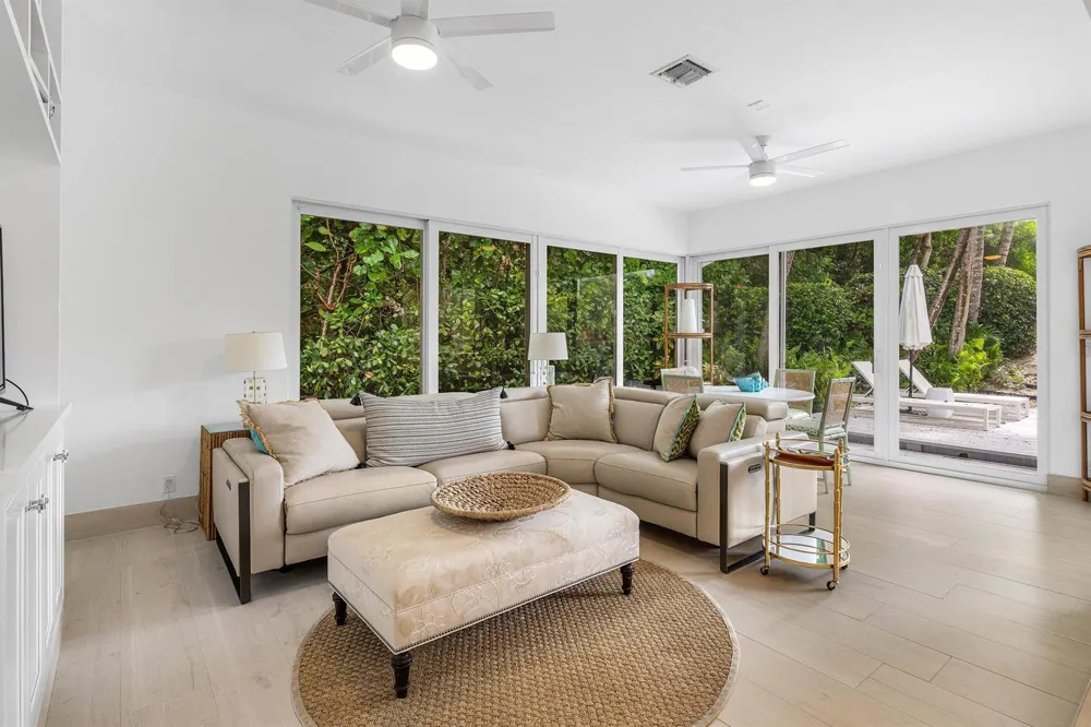 1100 Ocean Boulevard Gulf Stream, FL 33483