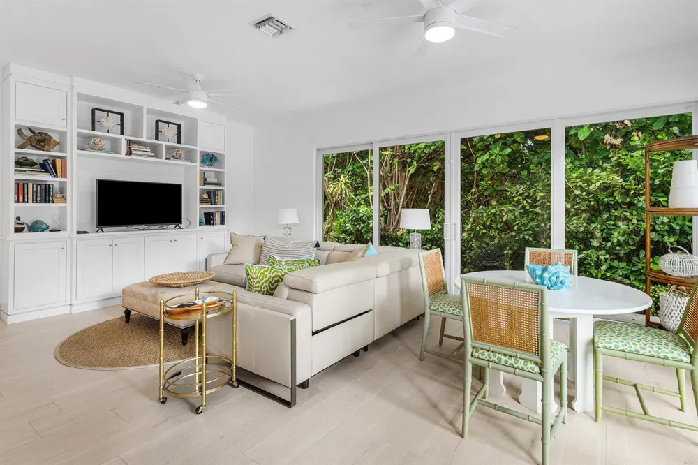 1100 Ocean Boulevard Gulf Stream, FL 33483