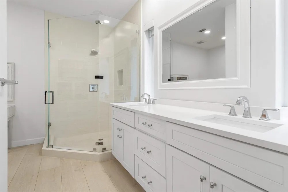 1100 Ocean Boulevard Gulf Stream, FL 33483