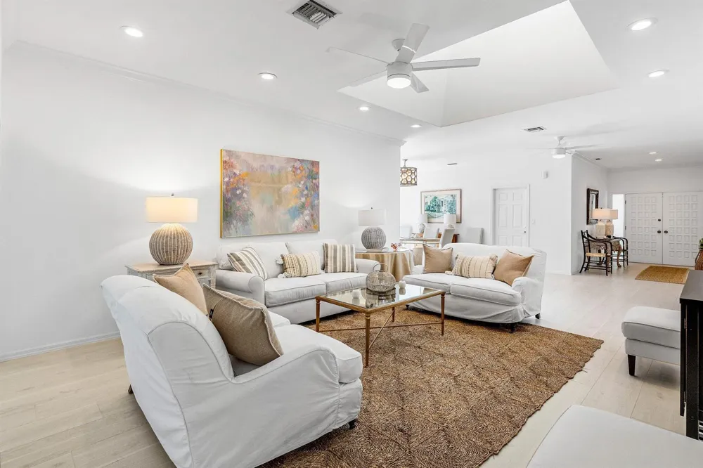 1100 Ocean Boulevard Gulf Stream, FL 33483
