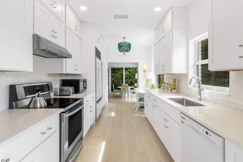1100 Ocean Boulevard Gulf Stream, FL 33483