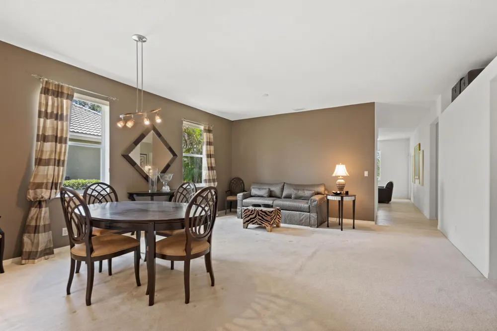 3716 NW Deer Oak Drive Jensen Beach, FL 34957