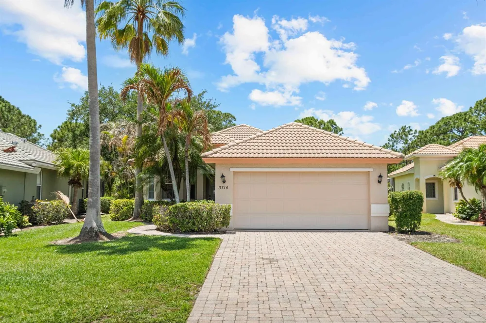 3716 NW Deer Oak Drive Jensen Beach, FL 34957
