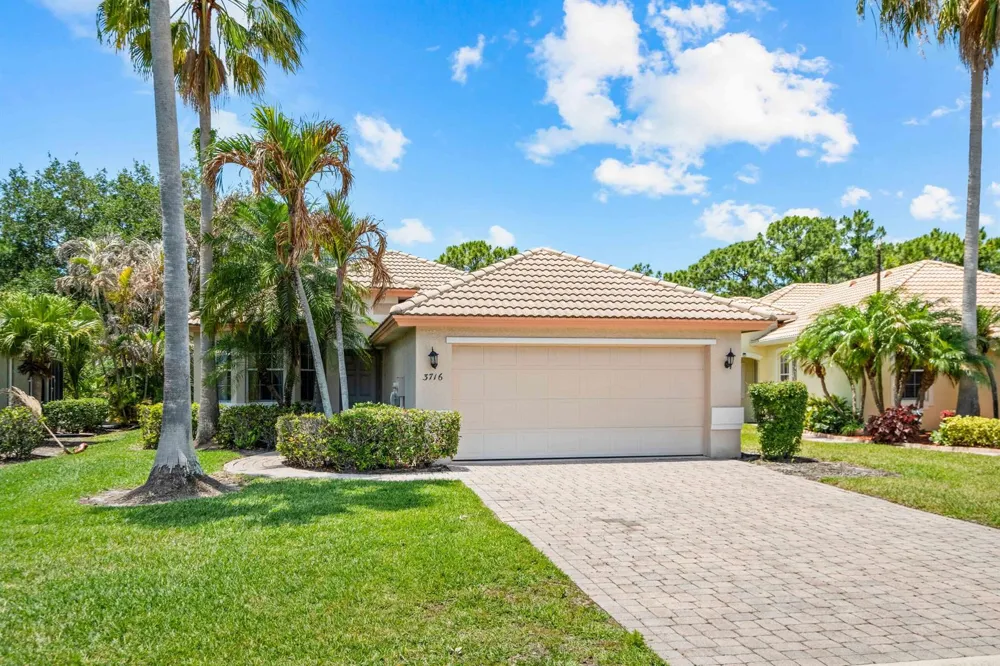 3716 NW Deer Oak Drive Jensen Beach, FL 34957