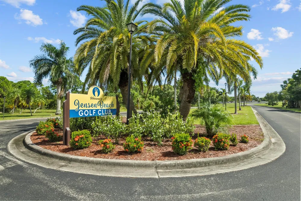 3716 NW Deer Oak Drive Jensen Beach, FL 34957