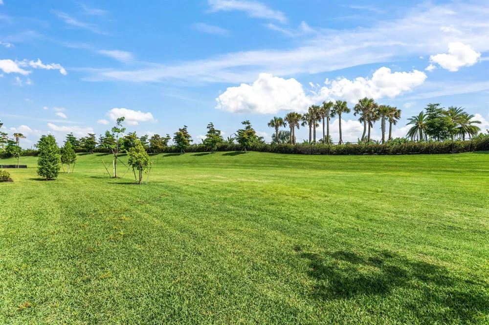 5105 Rivo Alto Circle Westlake, FL 33470