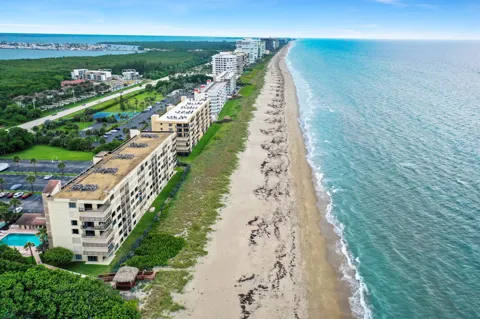 10310 S Ocean Drive #405