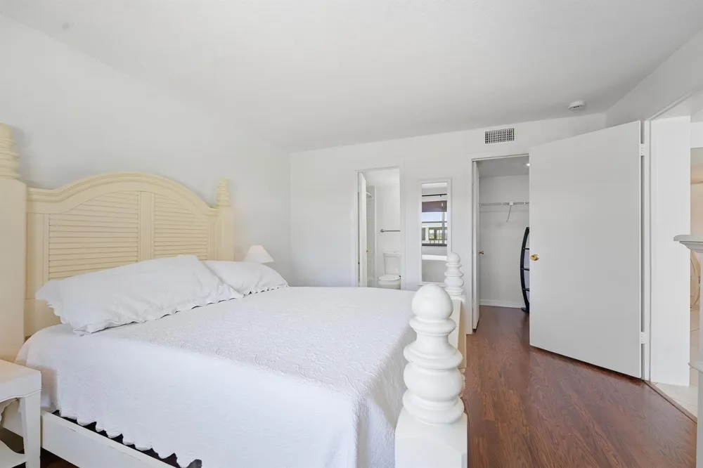 1300 Seaway Drive #C1 Hutchinson Island, FL 34949