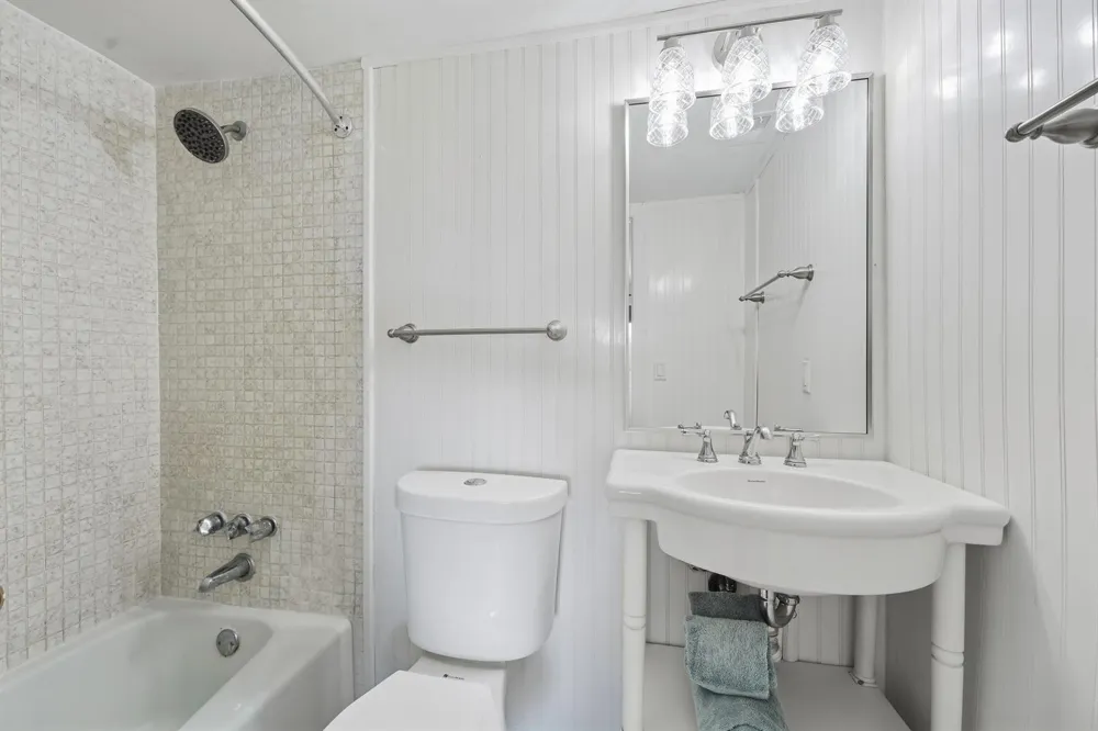 1300 Seaway Drive #C1 Hutchinson Island, FL 34949