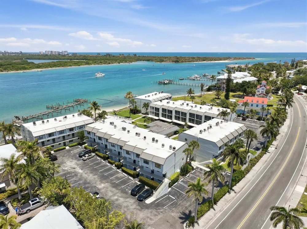1300 Seaway Drive #C1 Hutchinson Island, FL 34949