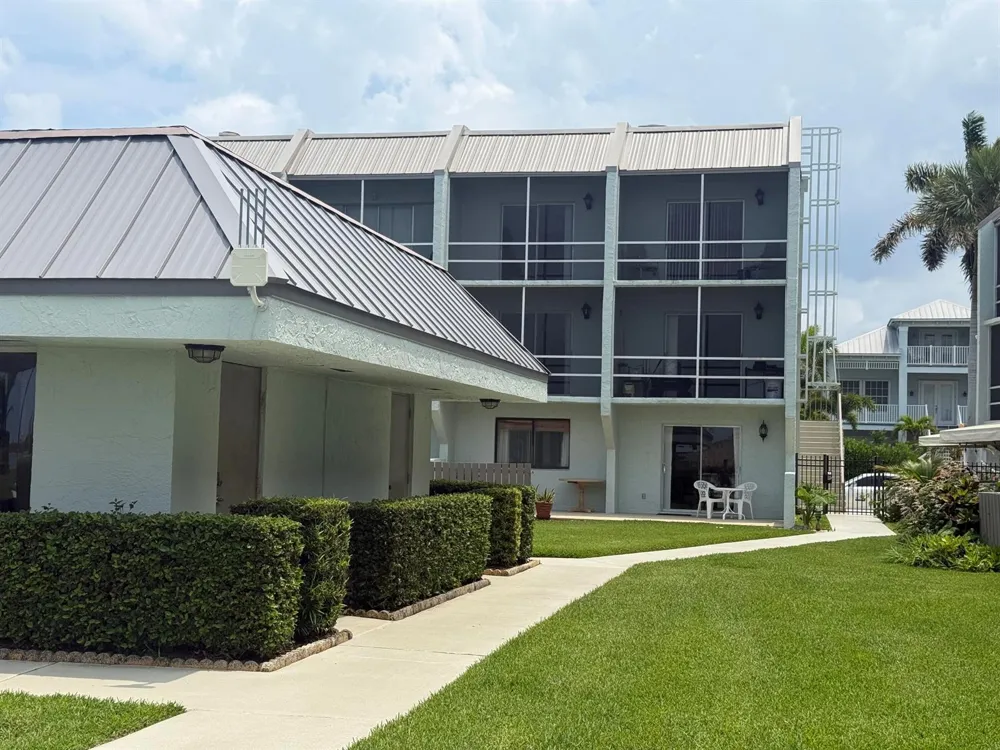 1300 Seaway Drive #C1 Hutchinson Island, FL 34949