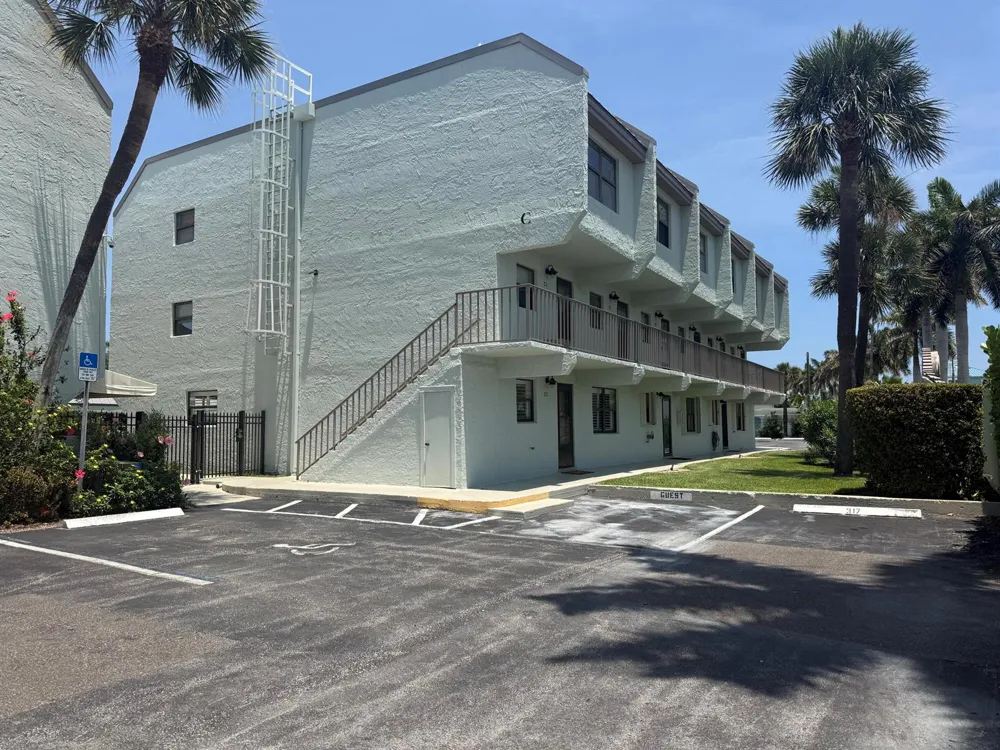1300 Seaway Drive #C1 Hutchinson Island, FL 34949