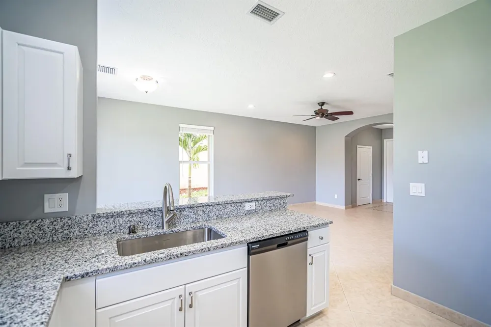 460 Rainbow Springs Terrace Royal Palm Beach, FL 33411