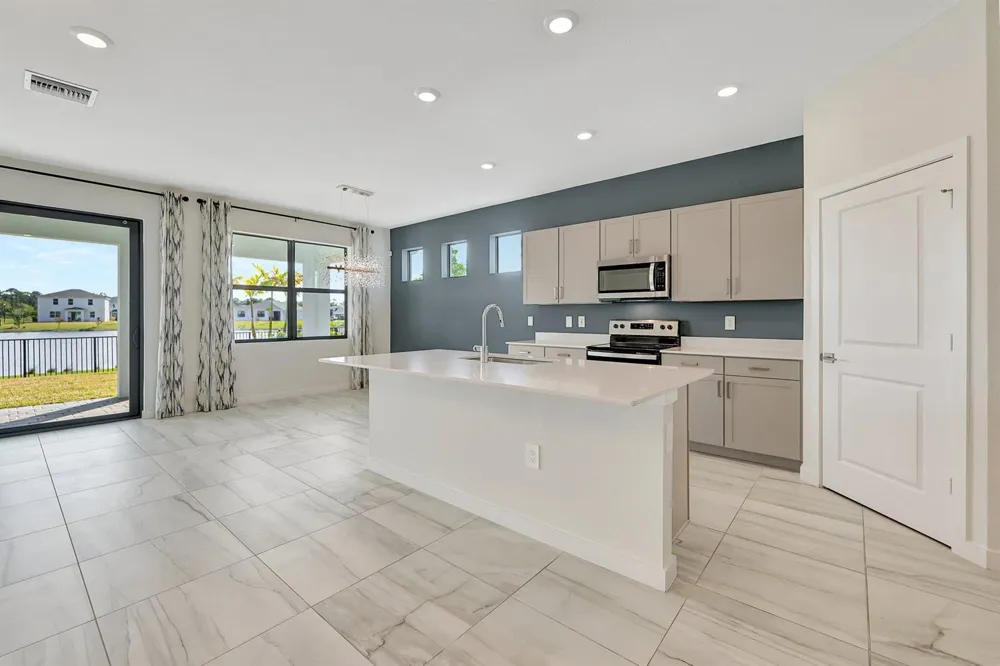 6007 SE Skyblue Circle Stuart, FL 34997