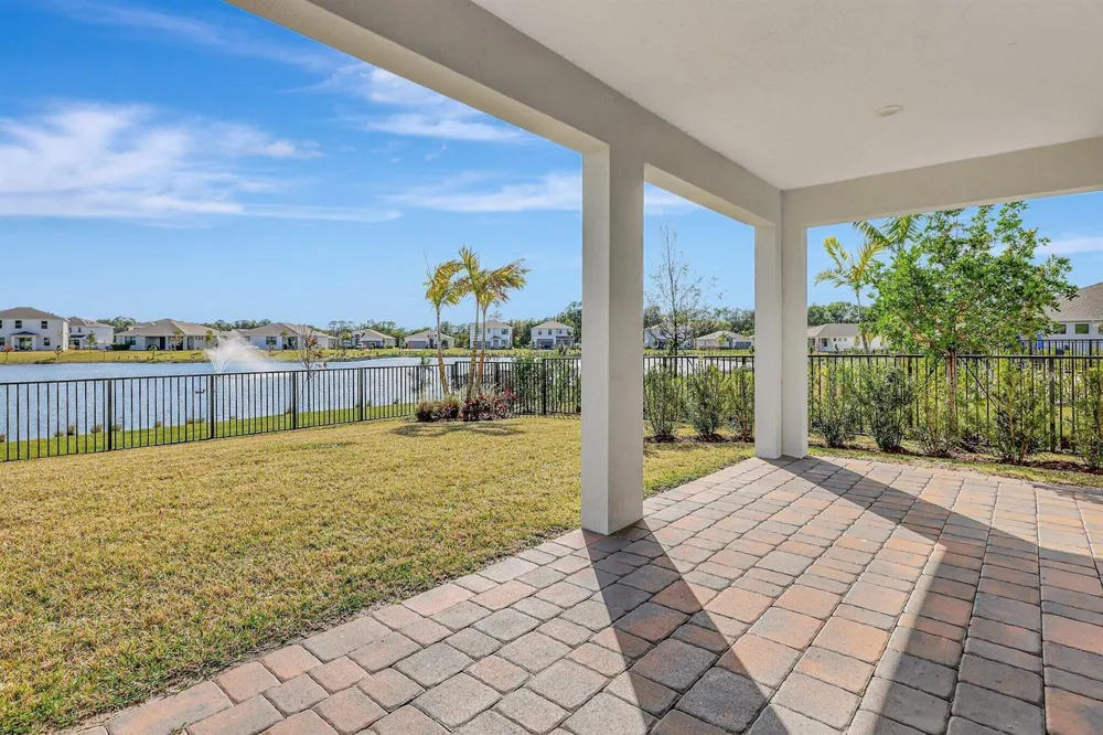 6007 SE Skyblue Circle Stuart, FL 34997
