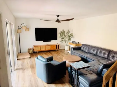 825 Center Street #22a