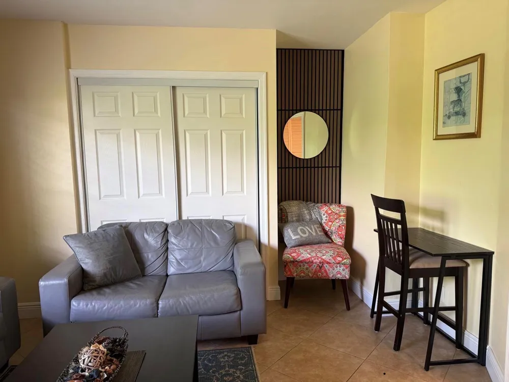 803 NE 2nd Avenue Delray Beach, FL 33444
