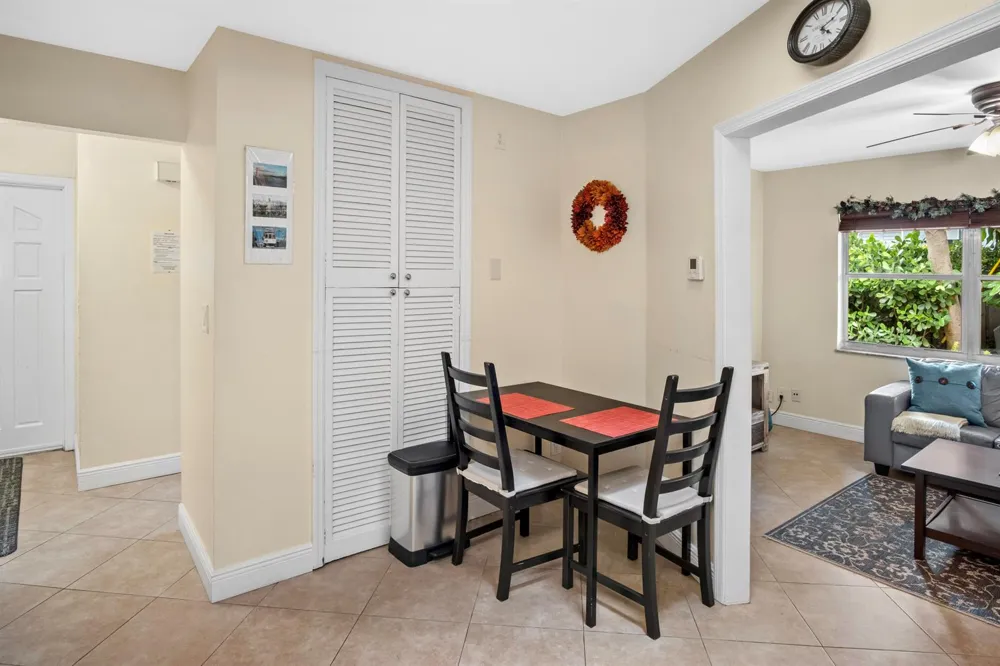 803 NE 2nd Avenue Delray Beach, FL 33444