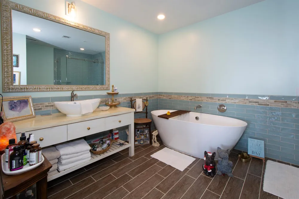 22 Harbour Isle Drive W #204 Fort Pierce, FL 34949