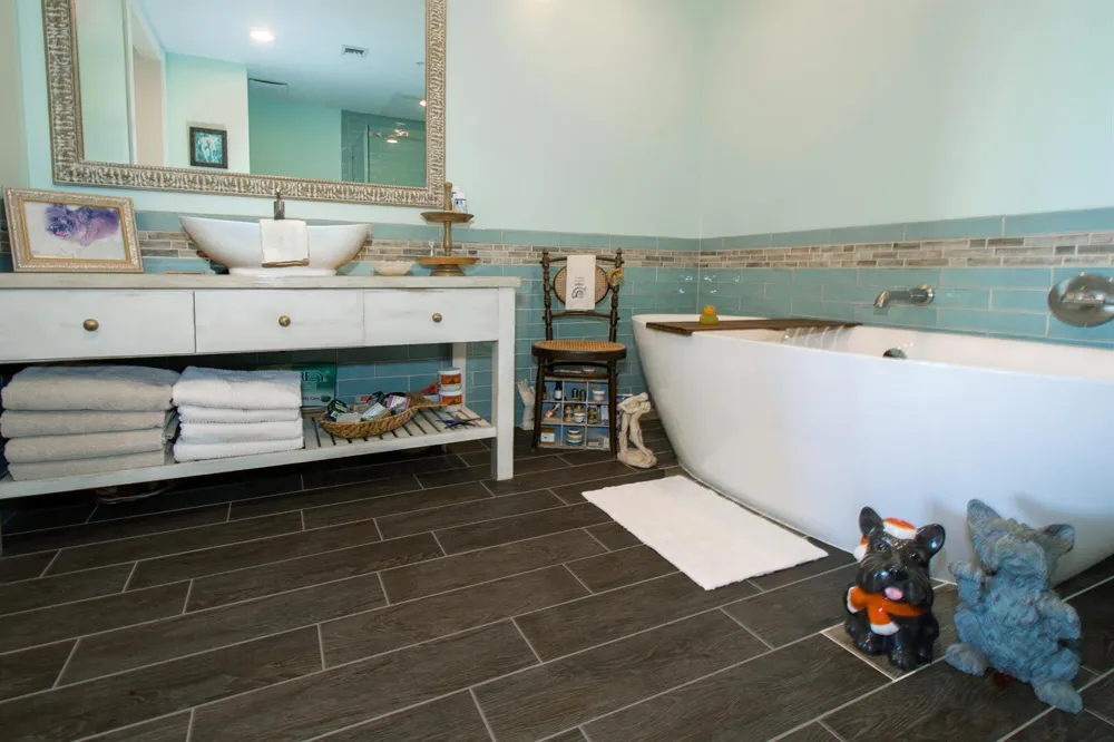 22 Harbour Isle Drive W #204 Fort Pierce, FL 34949
