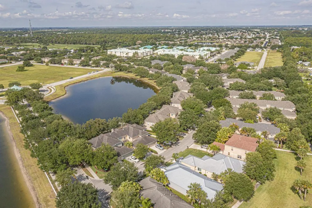 1838 Pointe West Way Vero Beach, FL 32966